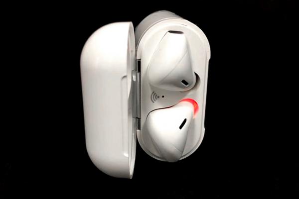 “李逵遇上李鬼”，华强北的Air Plus究竟多像Air Pods