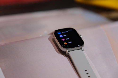 有望超越Apple Watch，这款华米新品智能手表惊喜不断